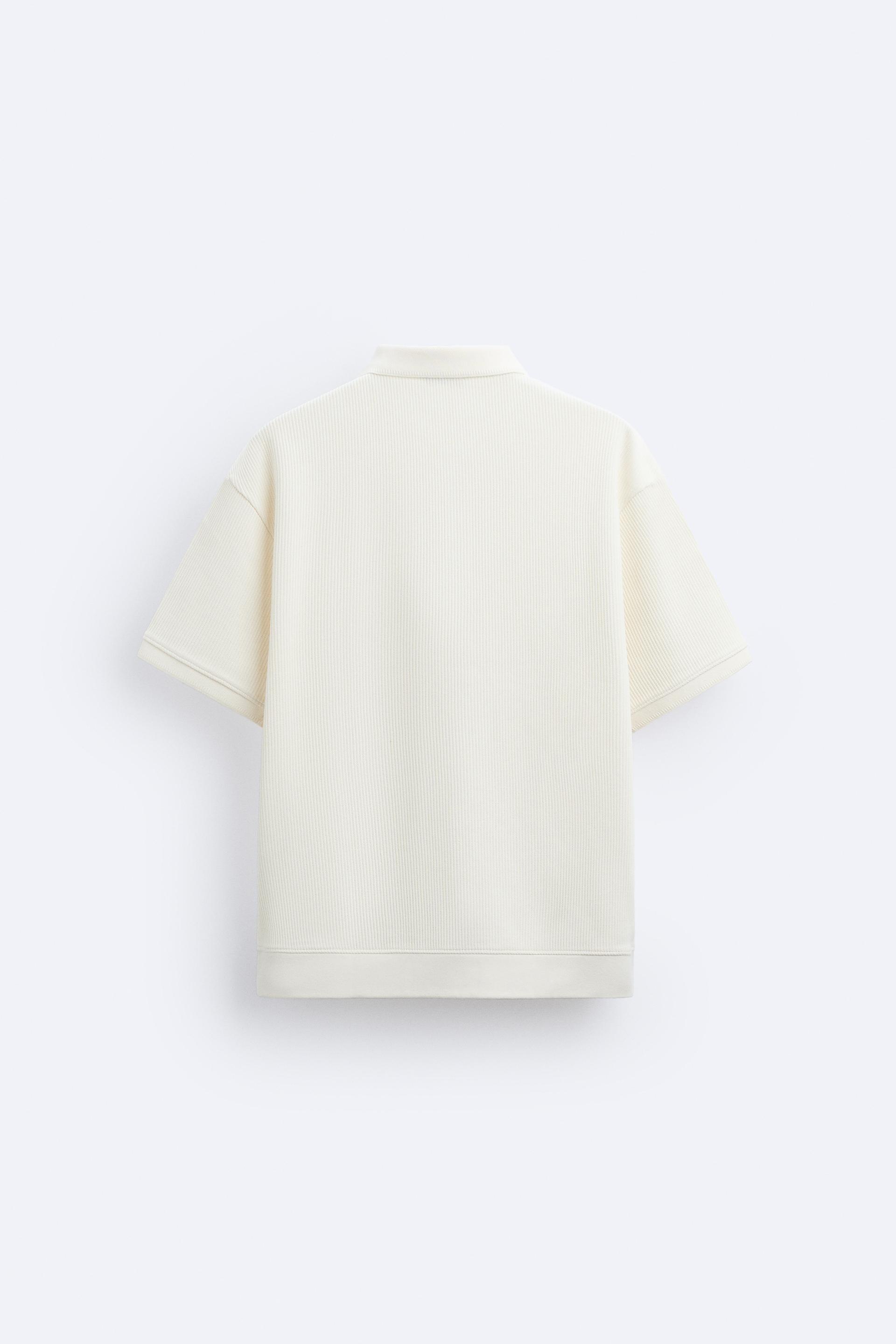 Kurzärmeliges Poloshirt in Cremeweiß – Minimalistisch und Bequem