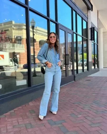 High-Waist Schlagjeans mit Retro-Flair und zeitlosem Schnitt