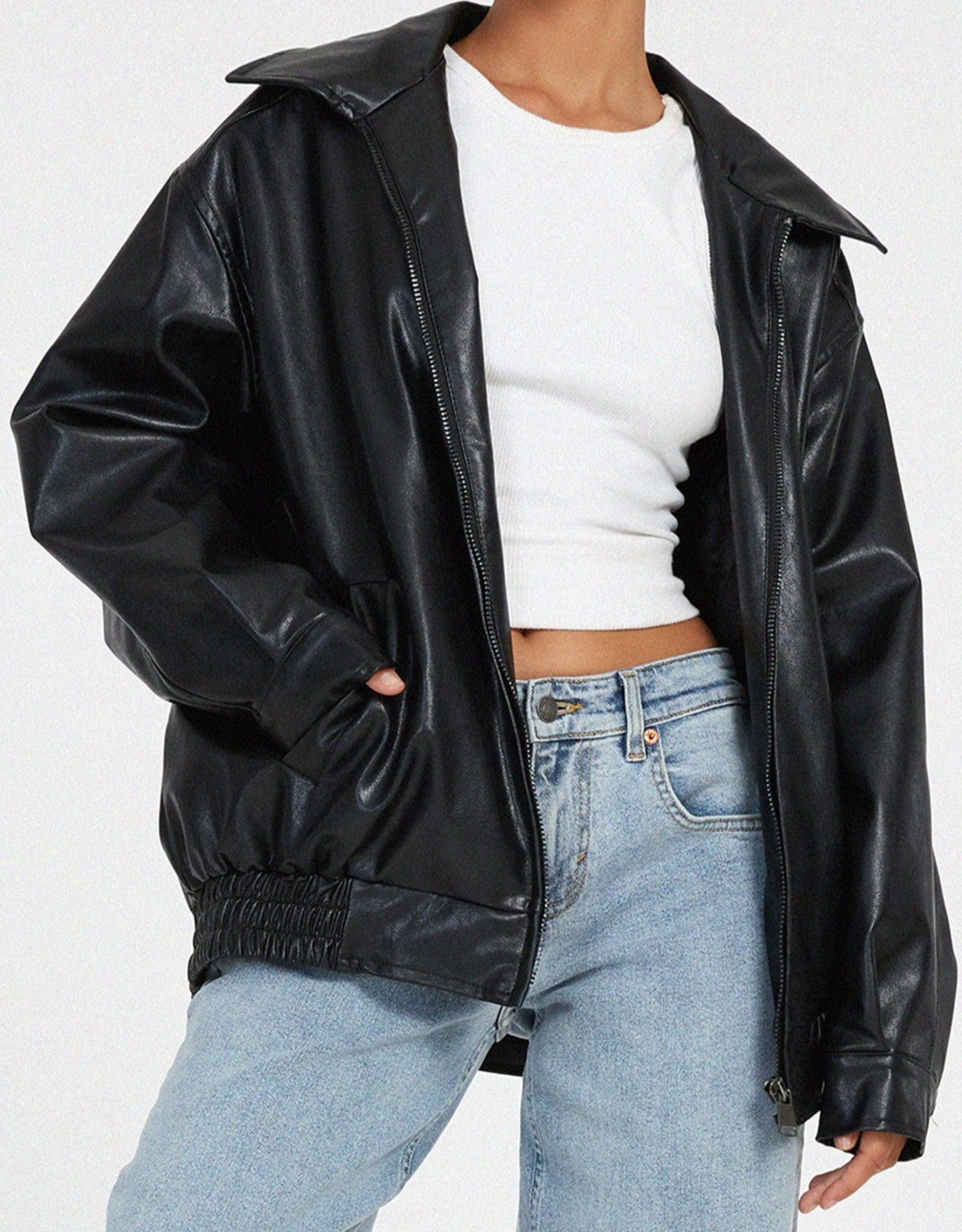 Clara | Oversized-Kunstlederjacke