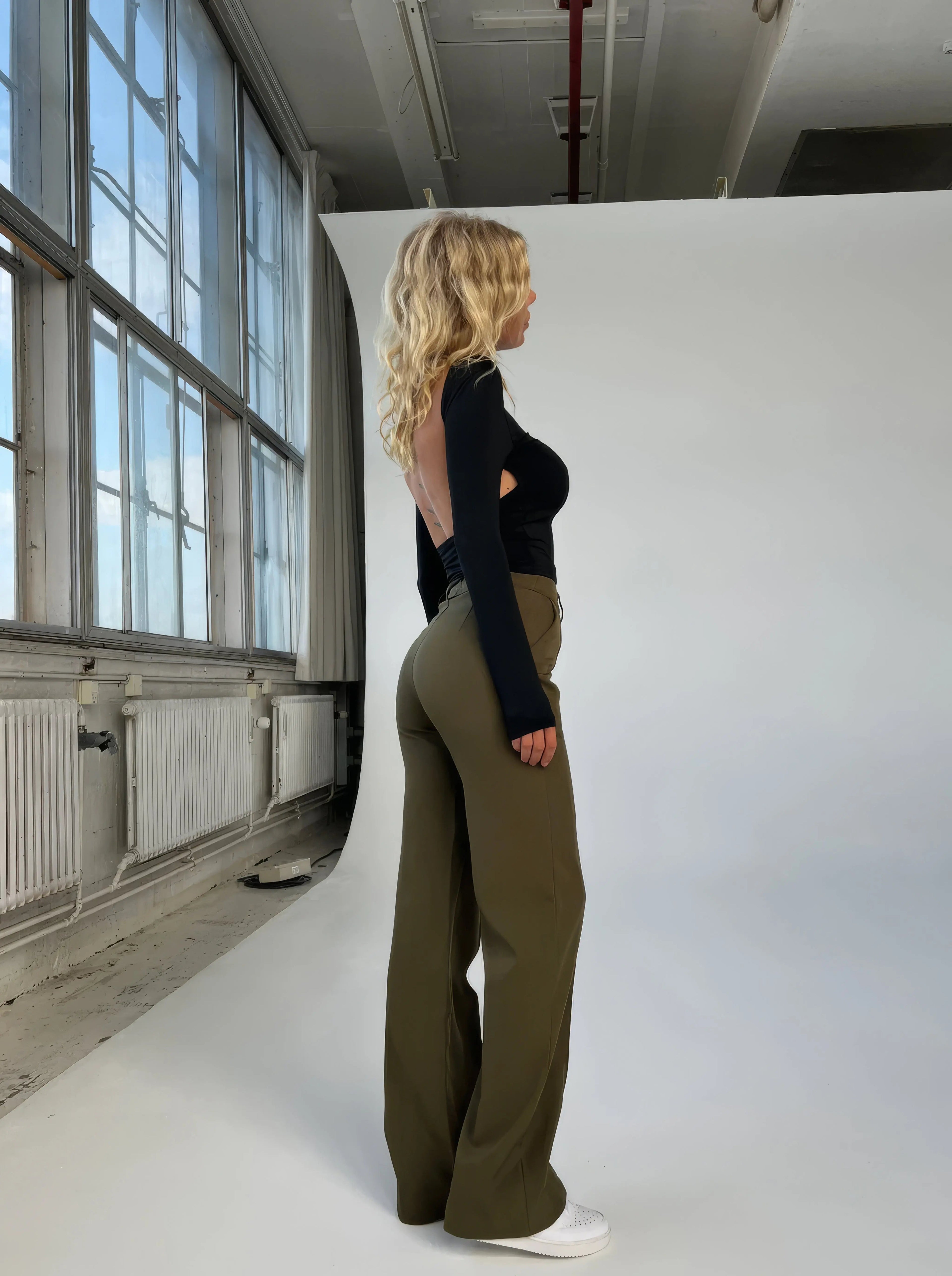 Carina | High-Waisted Chic Hosen