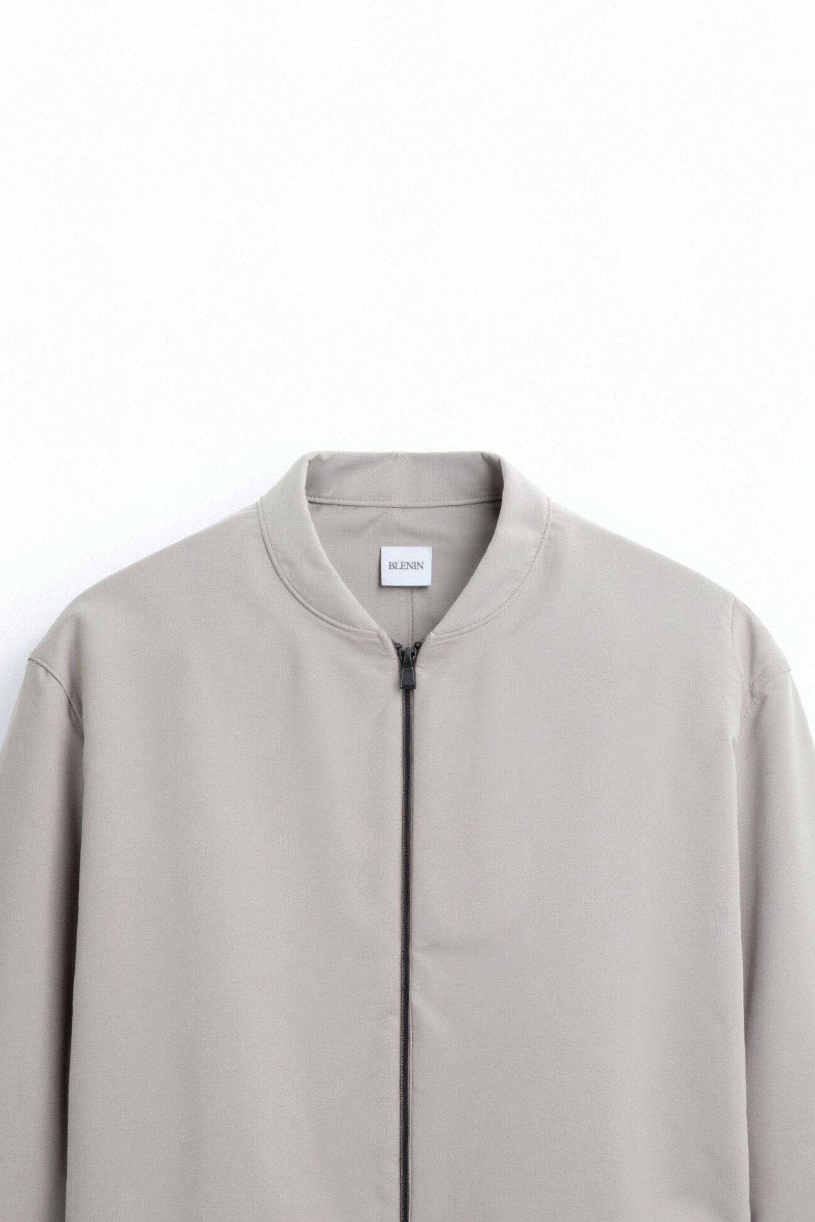 Matthias | Minimalistische Bomberjacke – Elegant, Stilvoll & Vielseitig
