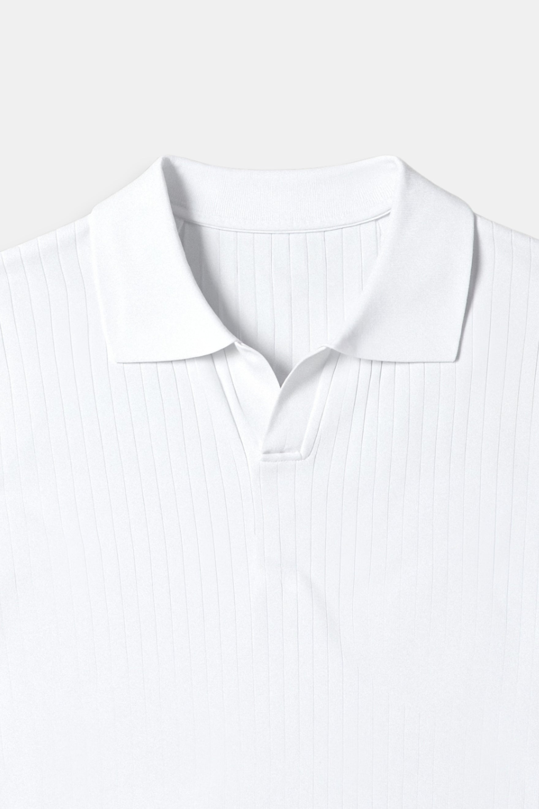 Geripptes Herren-Poloshirt mit kurzen Ärmeln – Elegant & Zeitlos