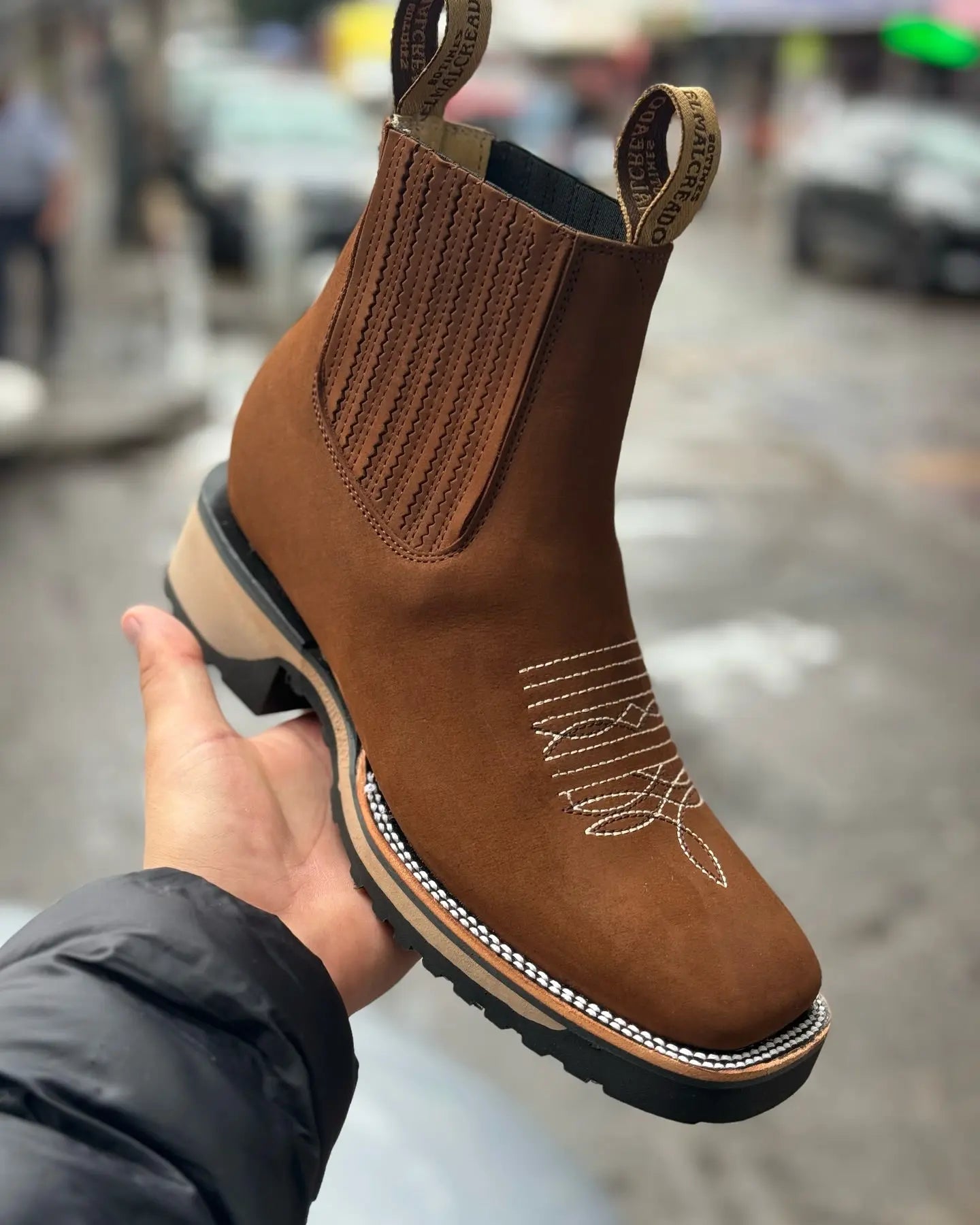 Clara | VIELSEITIGE COWBOYSTIEFEL FÜR MÄNNER UND FRAUEN