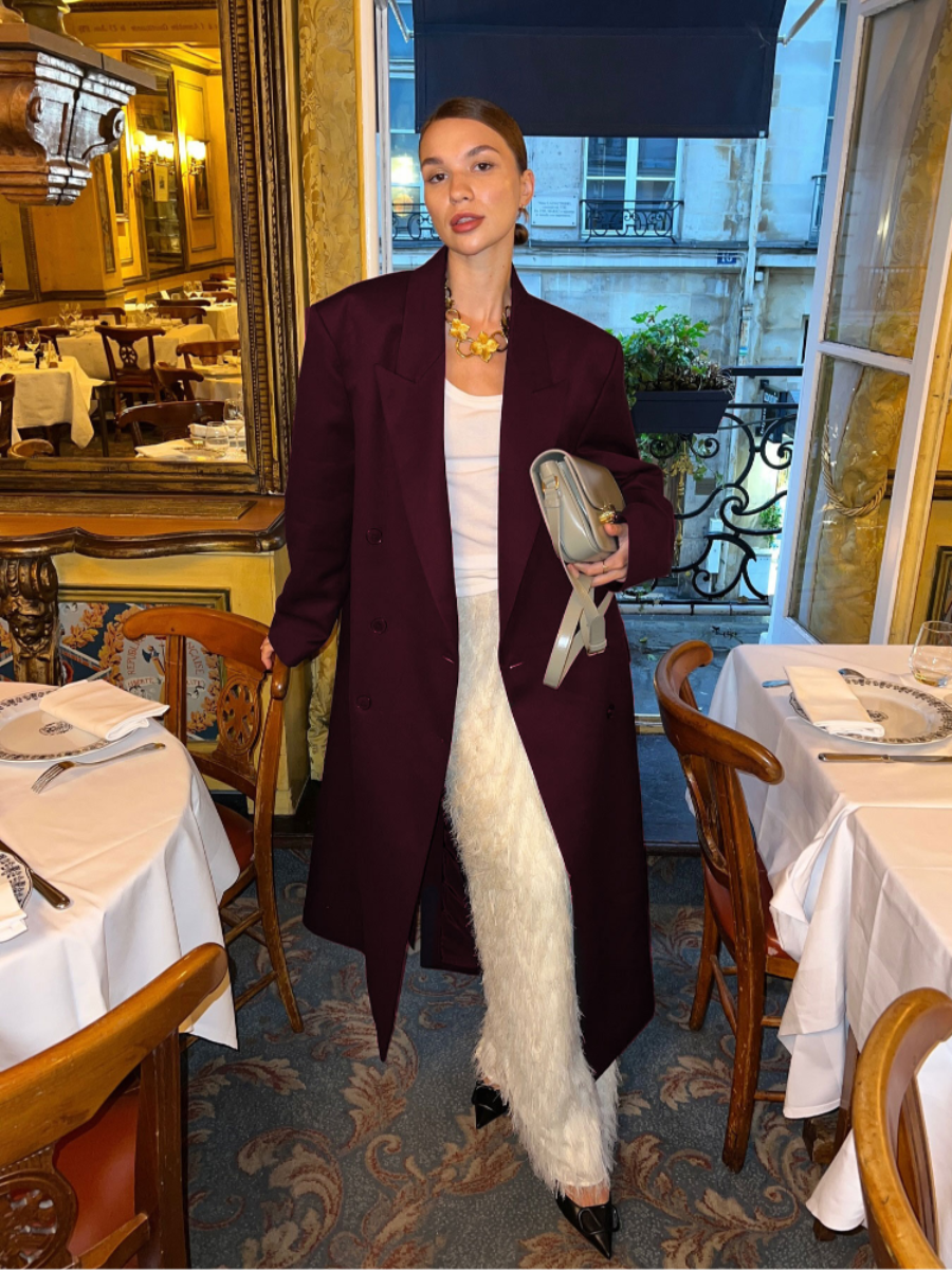 Sinda | Eleganter Wollmantel in Bordeauxrot