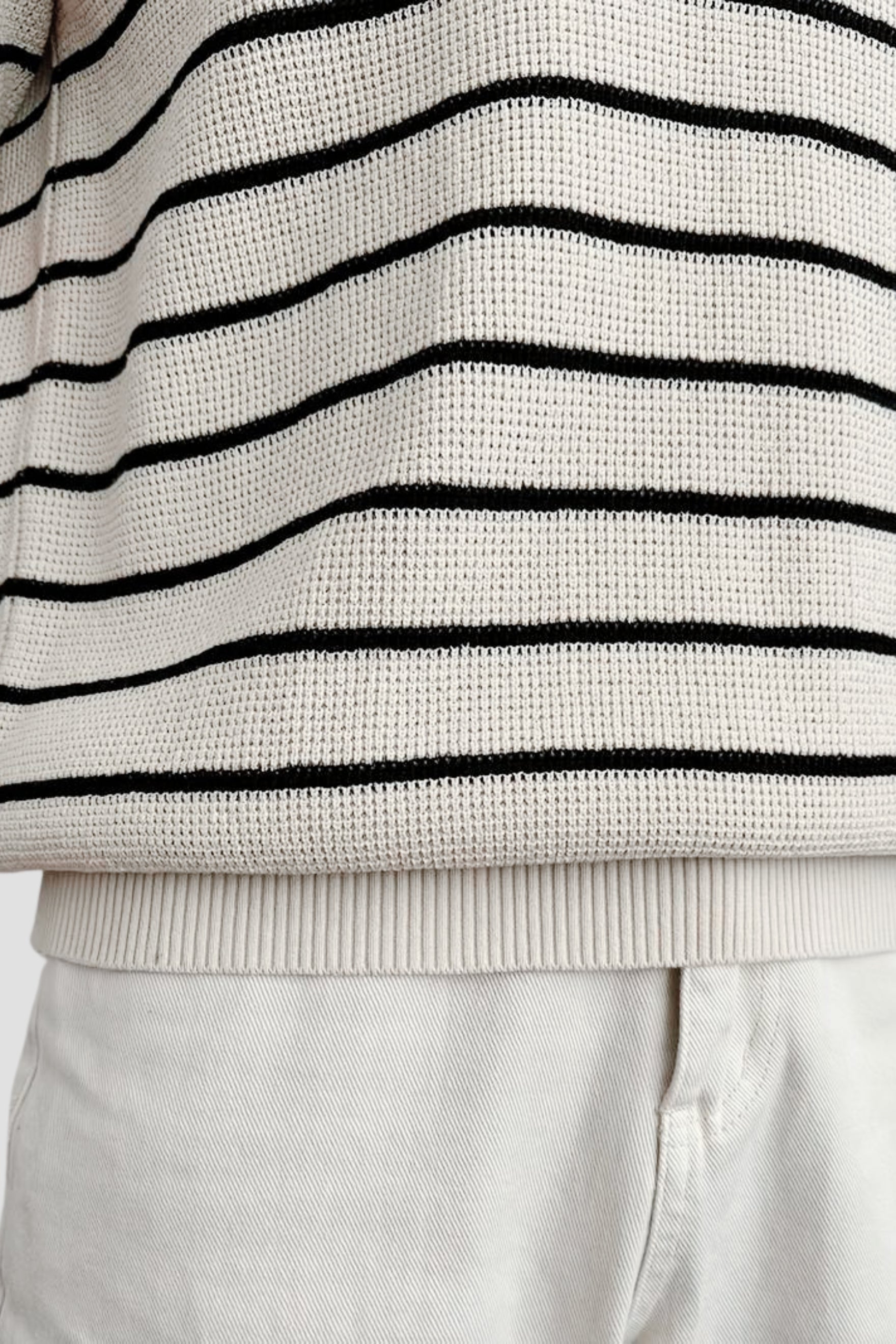 Gestreiftes Herren-Poloshirt mit kurzen Ärmeln – Zeitlos &amp; Vielseitig