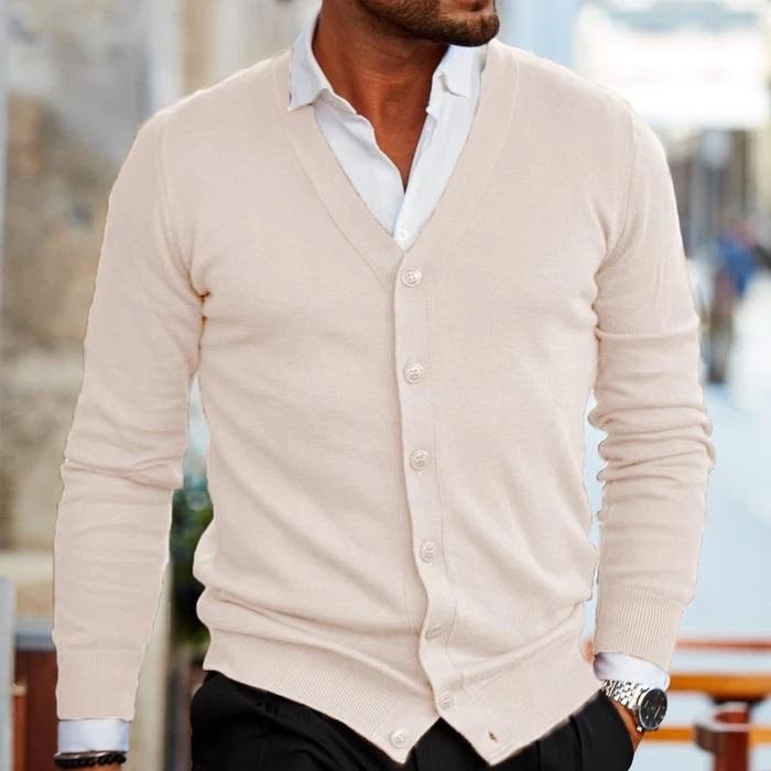 Elegante Strickjacke mit V-Ausschnitt und Knopfleiste für stilvolle Outfits
