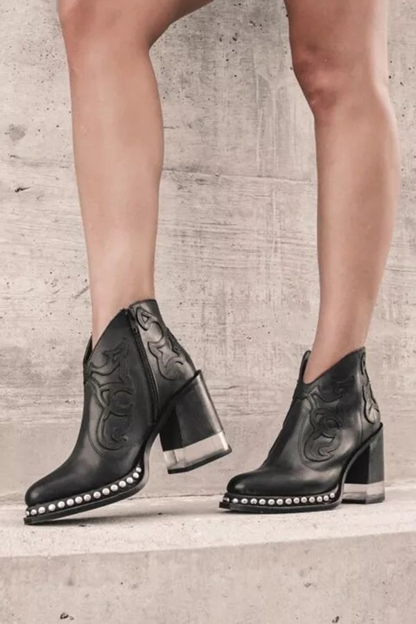 Elisa | Western-Stiefeletten in Nude mit Blockabsatz & Nieten