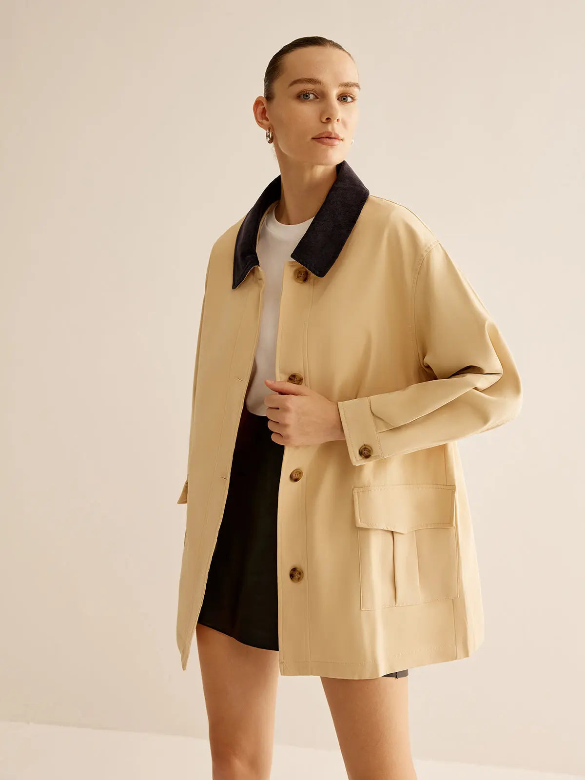 Hanna  | Baumwolljacke mit Kontrastkragen und Knöpfen