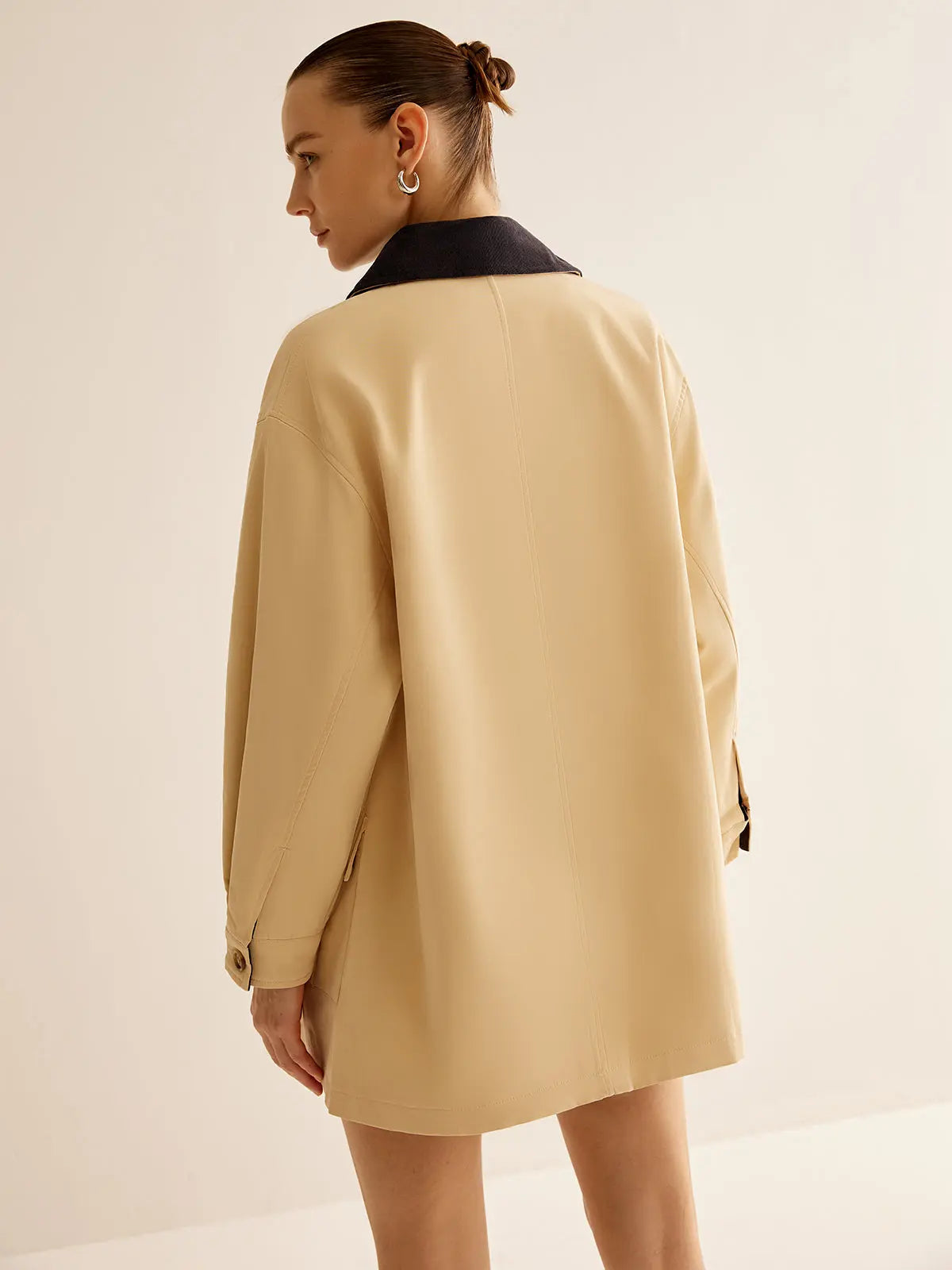Hanna  | Baumwolljacke mit Kontrastkragen und Knöpfen