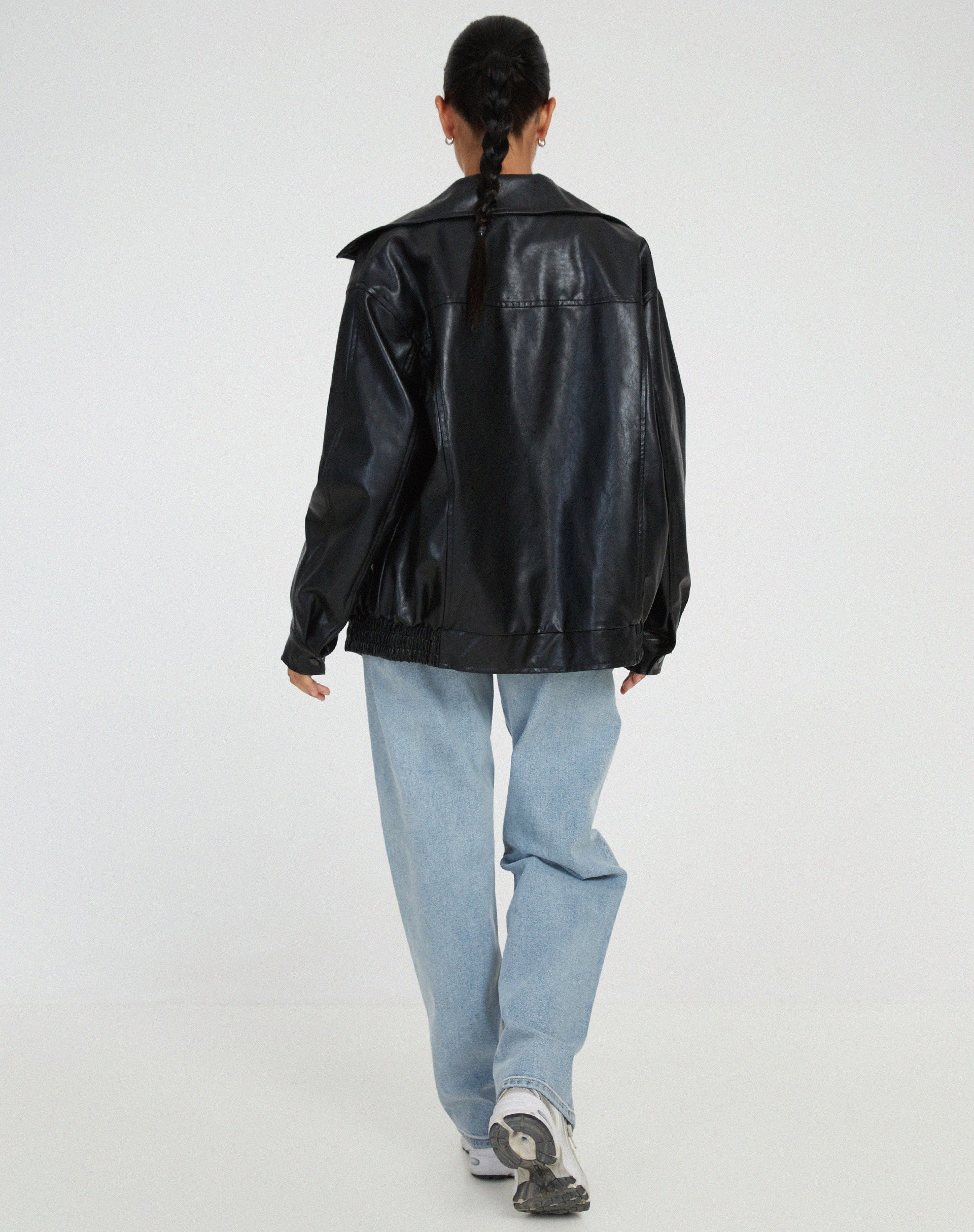 Clara | Oversized-Kunstlederjacke