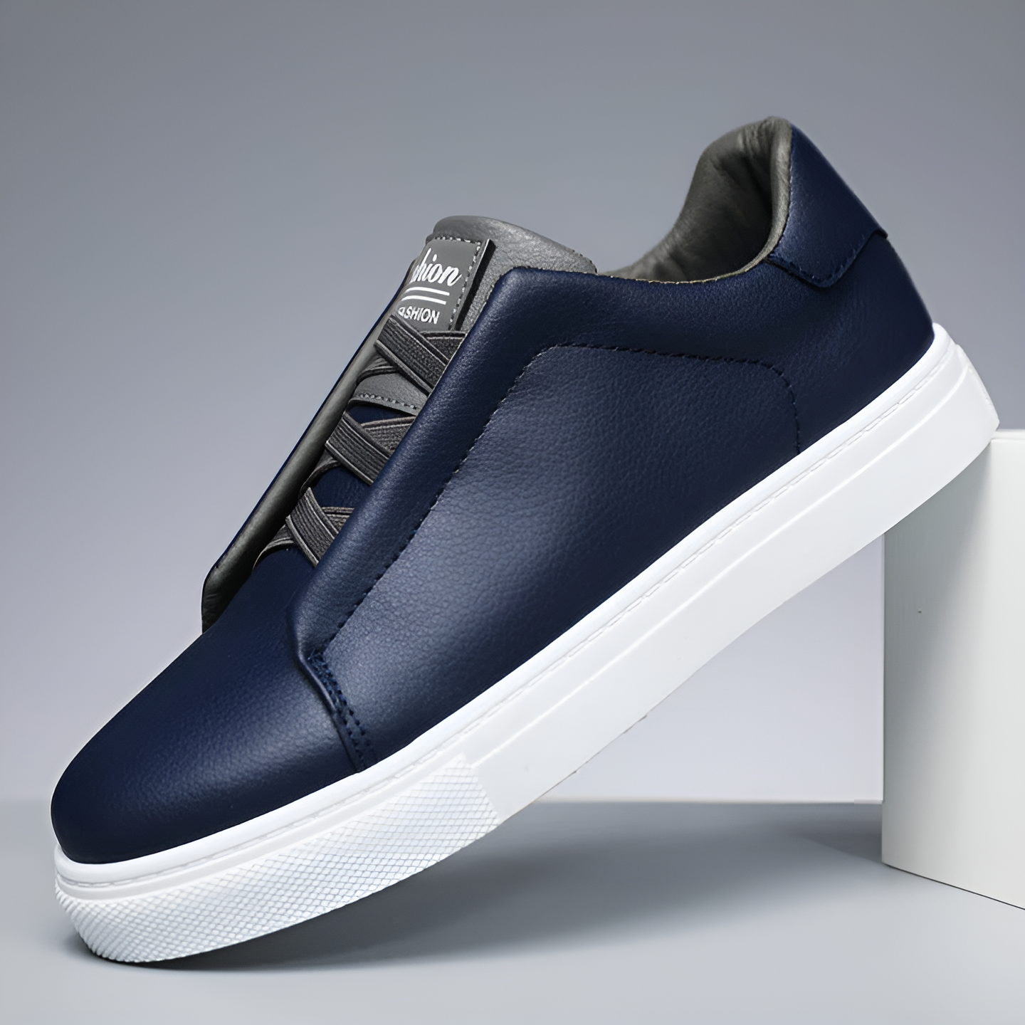 Alexander | Hochwertiger weißer Herrensneaker aus Leder