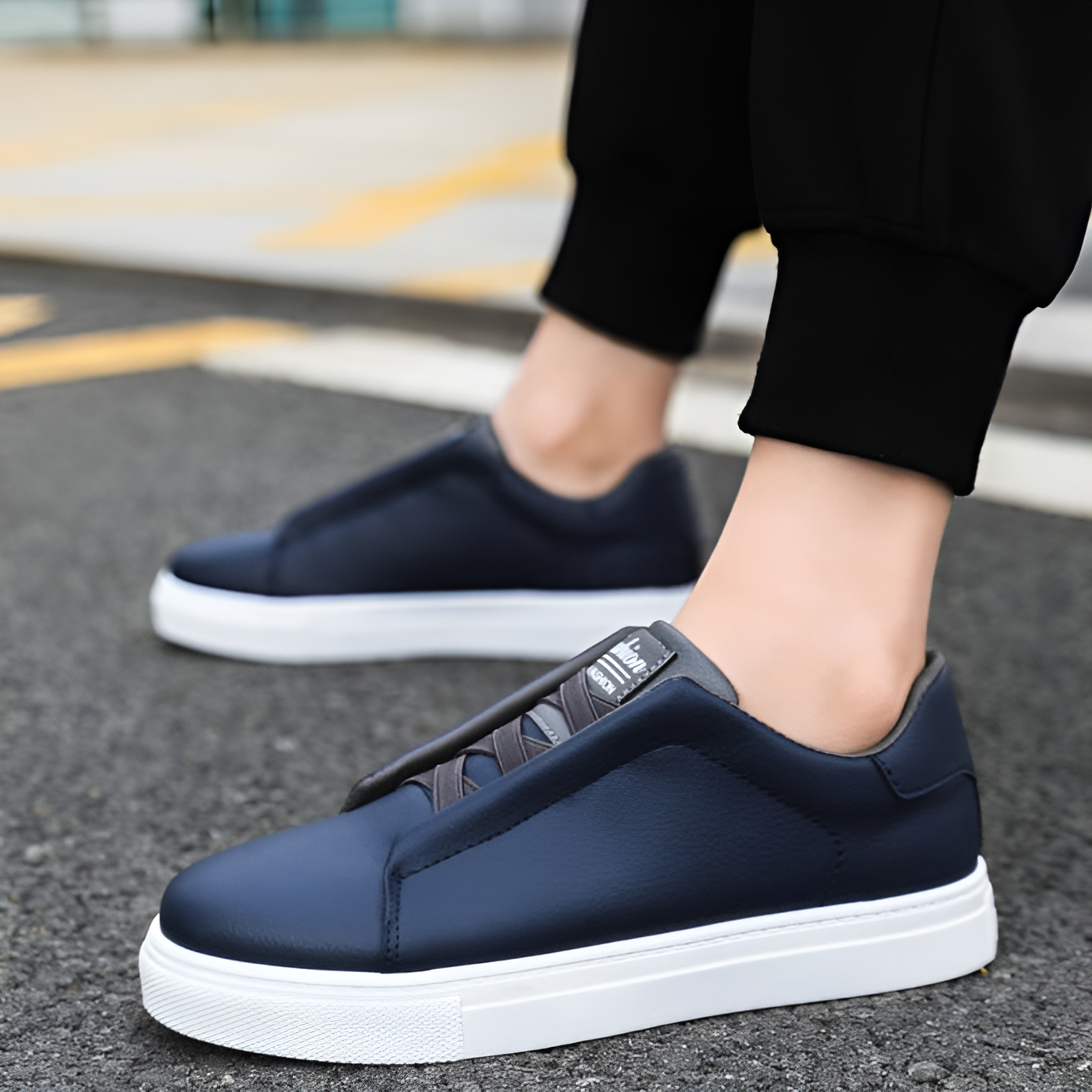 Alexander | Hochwertiger weißer Herrensneaker aus Leder