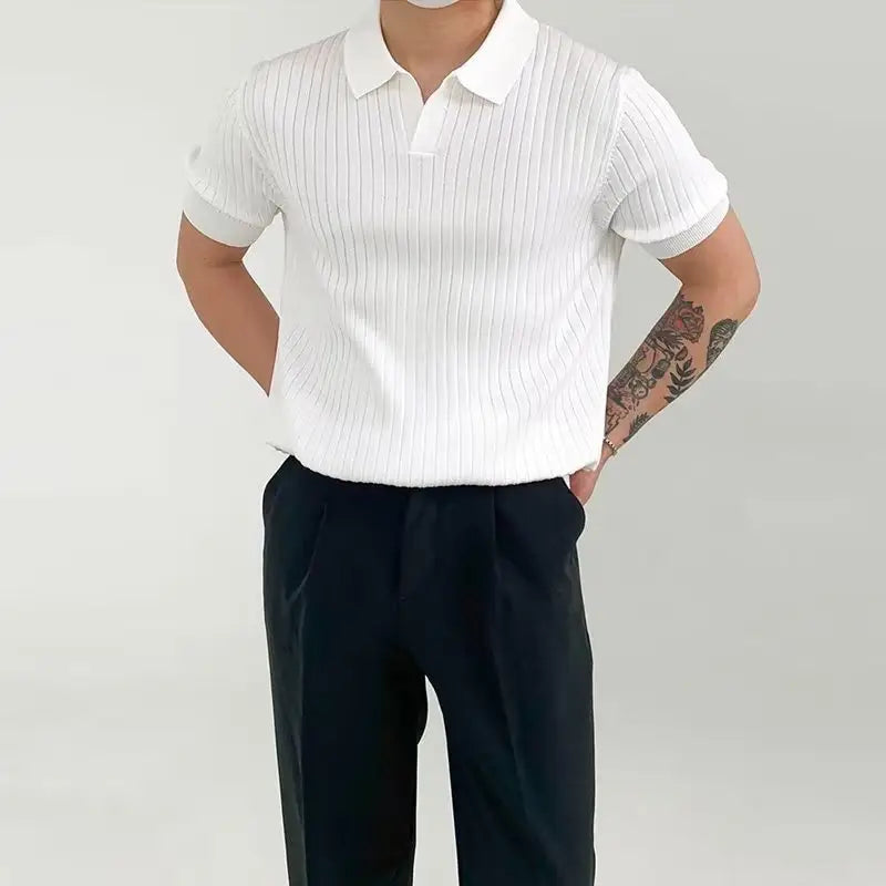 Klassisches Polo Shirt mit Strukturmuster und modernem Schnitt Weiß