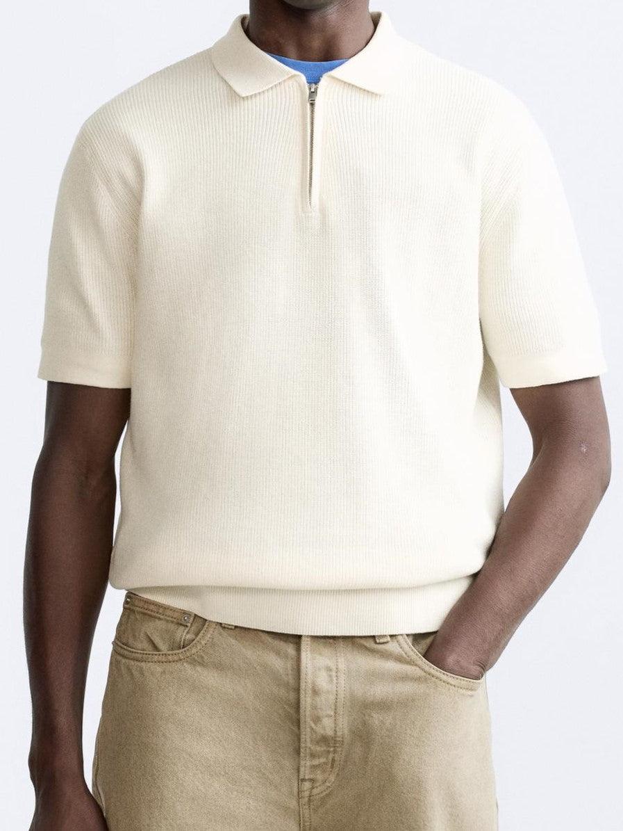 Elegantes Strickpolo mit Reißverschluss