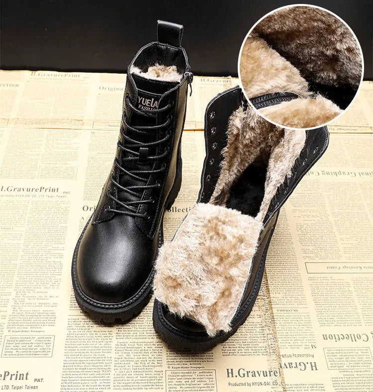 Lia | Schwarze Leder gefütterte Schnürboots mit Profilsohle