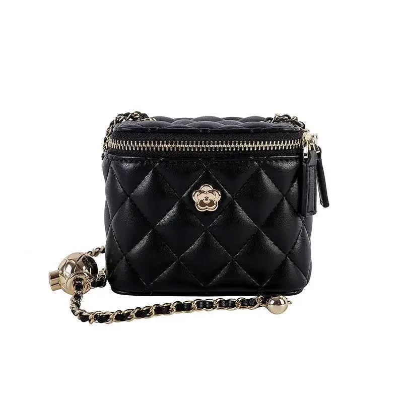 Mini Schultertasche Camellia Lingerie Kettenbox kleine Tasche