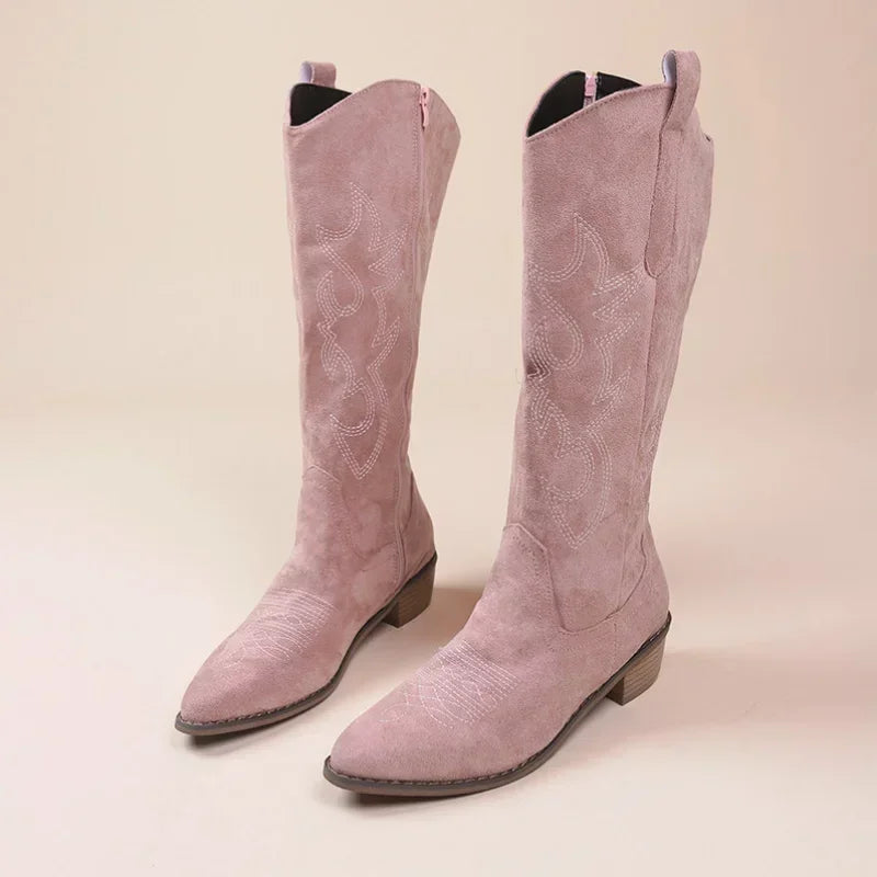 WildWest Chic | Stylische Cowboy-Stiefel für Damen