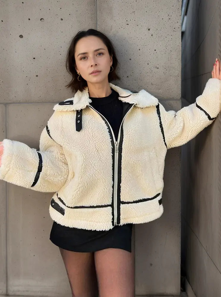Dominique | Lässige Jacke mit Pelzkragen und Farbblockierung