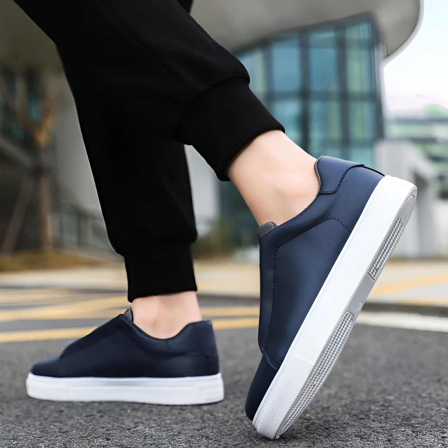 Alexander | Hochwertiger weißer Herrensneaker aus Leder