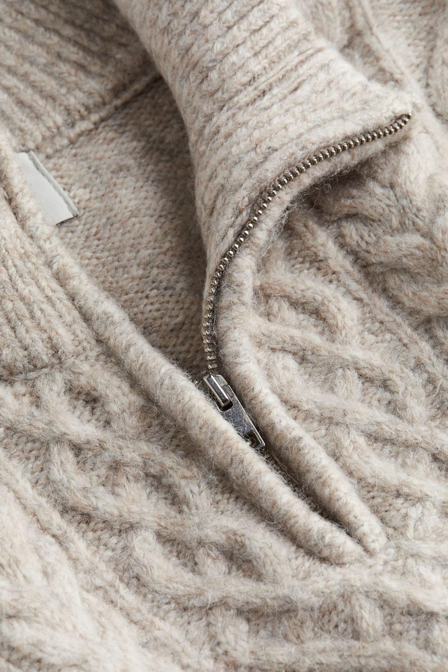 Felix | Zopfstrickpullover mit Halbreißverschluss – Warm & Stilvoll